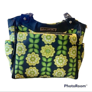 Petunia Pickle Bottom Passport to Prague‎ City Carryall diaper bag 13x12x5